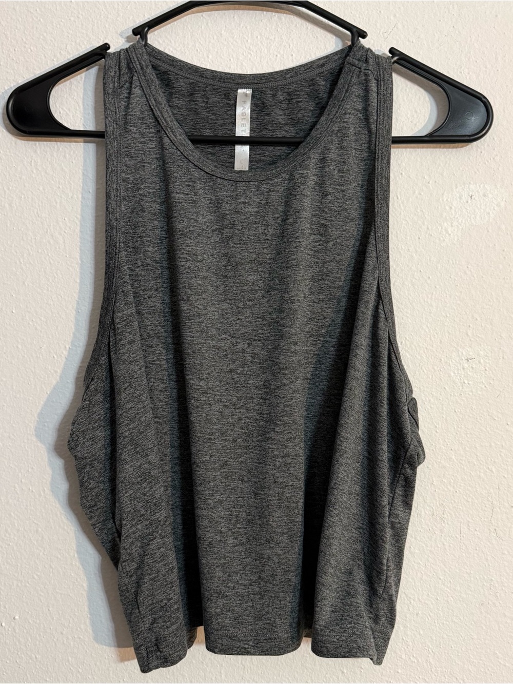 ☀️ Fabletics • Charcoal Gray Sleeveless Tank Top • Womens Large